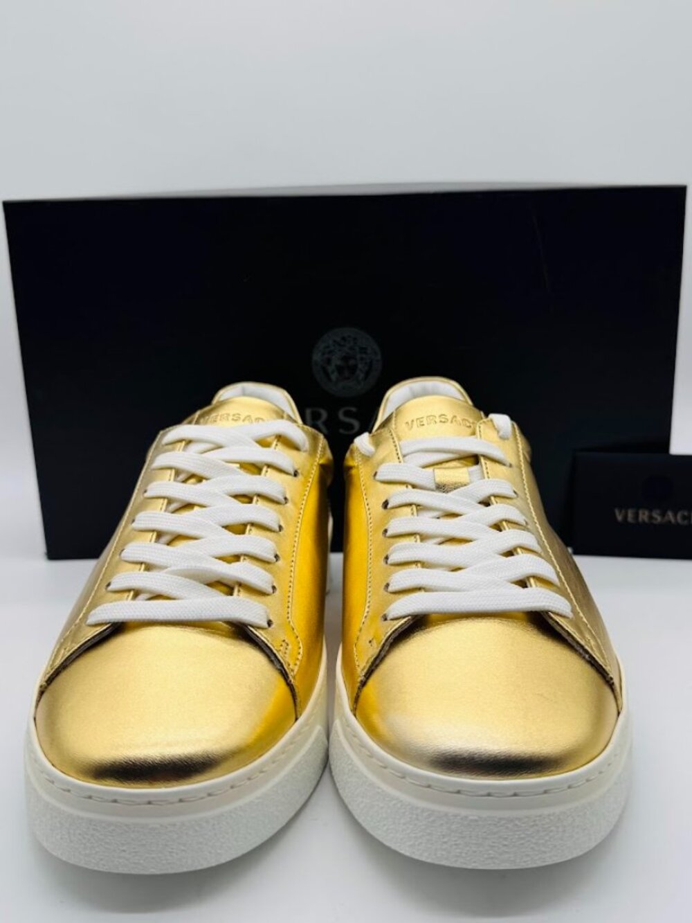 Versace Gold Laminated Nappa Medusa Sneakers Low Top Size 39 – Made in Italy NIB